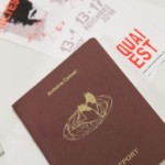 Lecture à deux voix et deux langues : Passeport